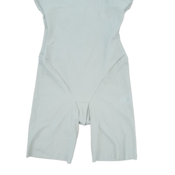 Maidenform Firm Control Shapewear Small Nude - Picture 2 of 11